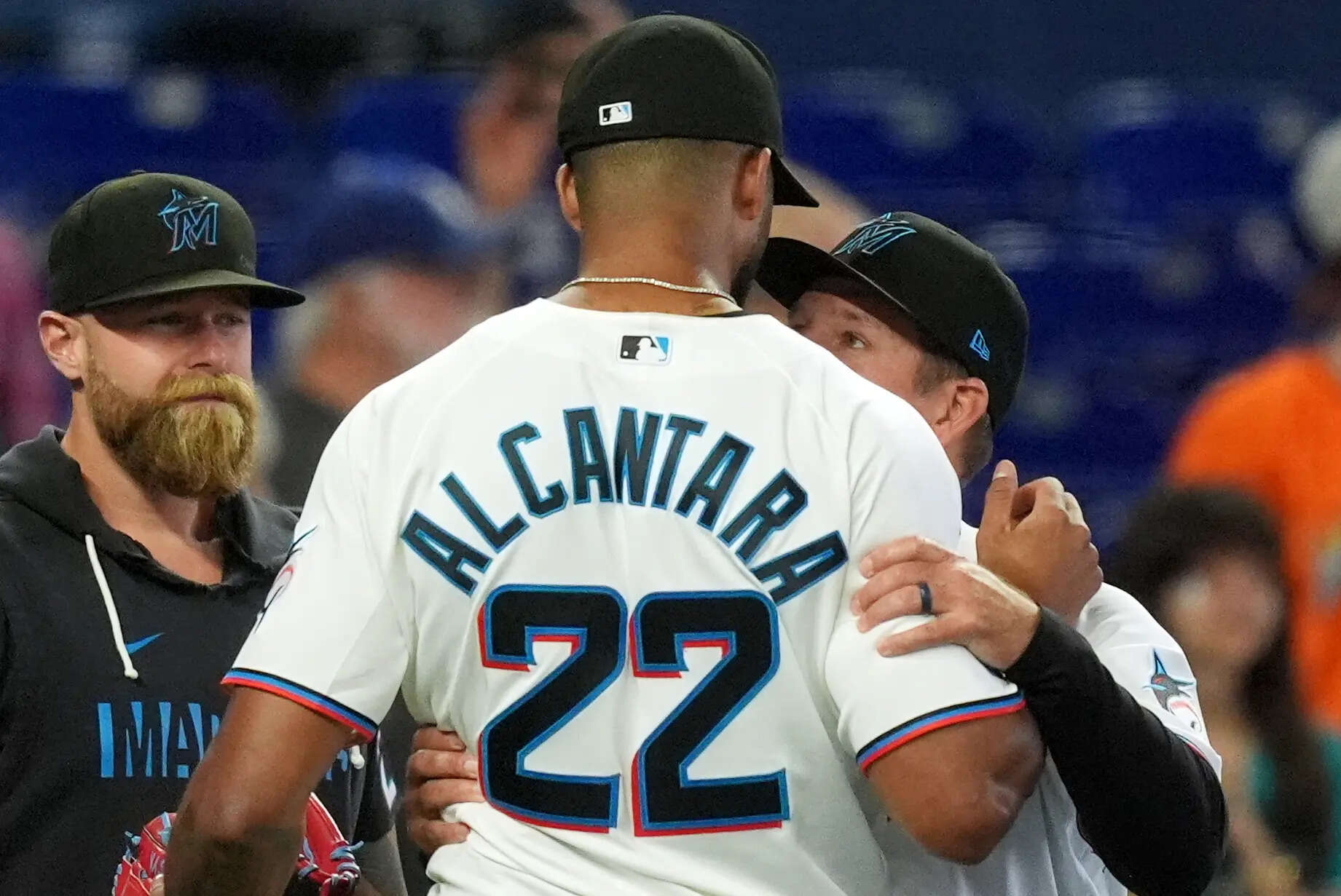 Sandy Alcantara throws a shutout on 93 pitches to lead Marlins over White Sox 10-0