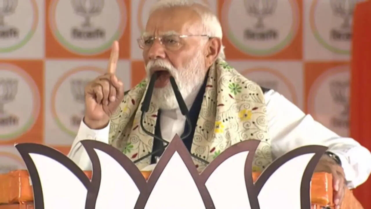 ‘Pot of sins now full’: PM Modi attacks TMC’s ‘Nirmam sarkar’ at Asansol rally