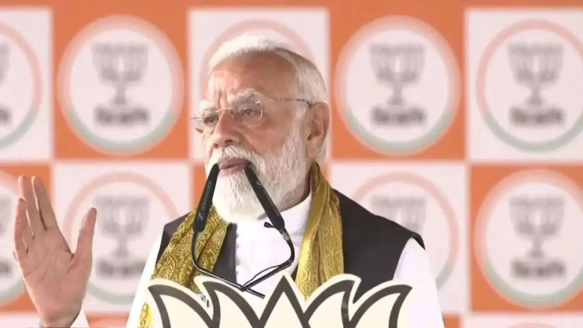 PM Modi’s guarantees for West Bengal – 7th Pay Commission, corrupt TMC members to be jailed