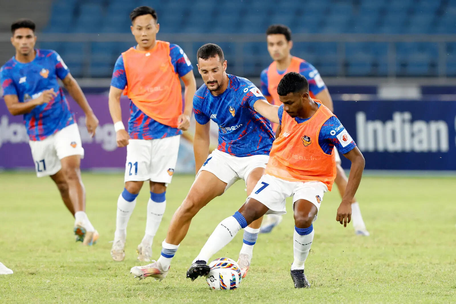 As Unbeaten Run Ends, Manolo Set To Make Changes Against Odisha
