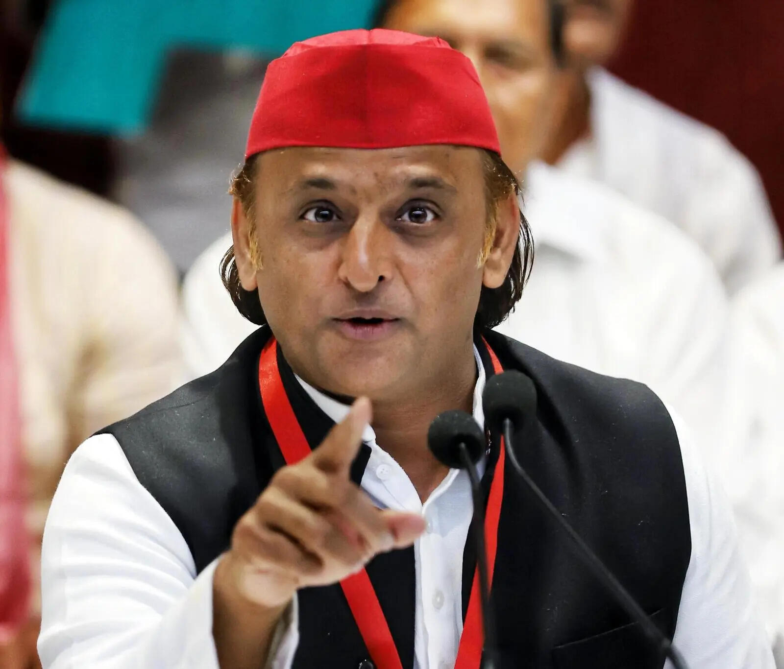 BJP’s politics is laced with deceit, says Akhilesh