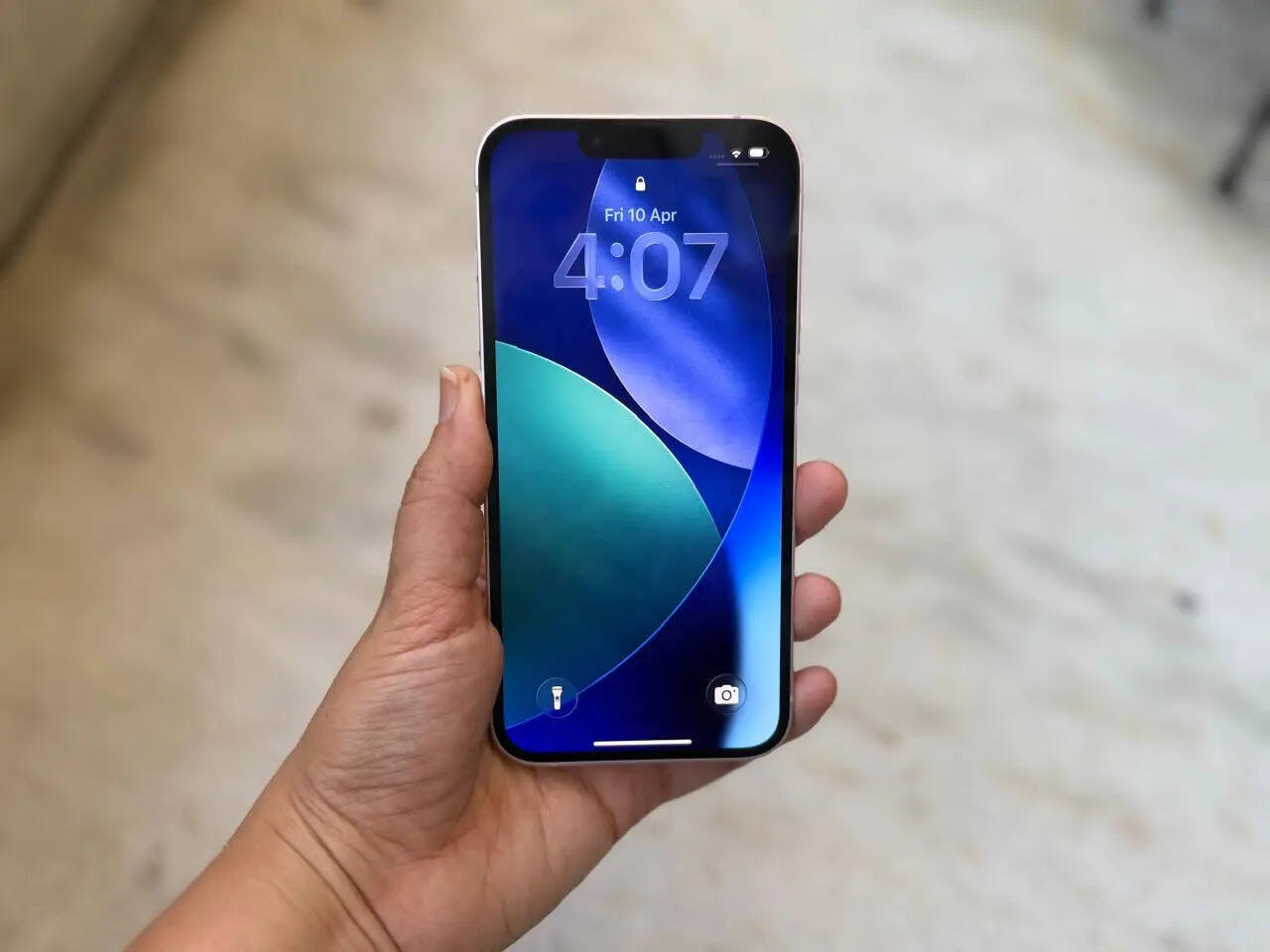 Apple iPhone 17e display