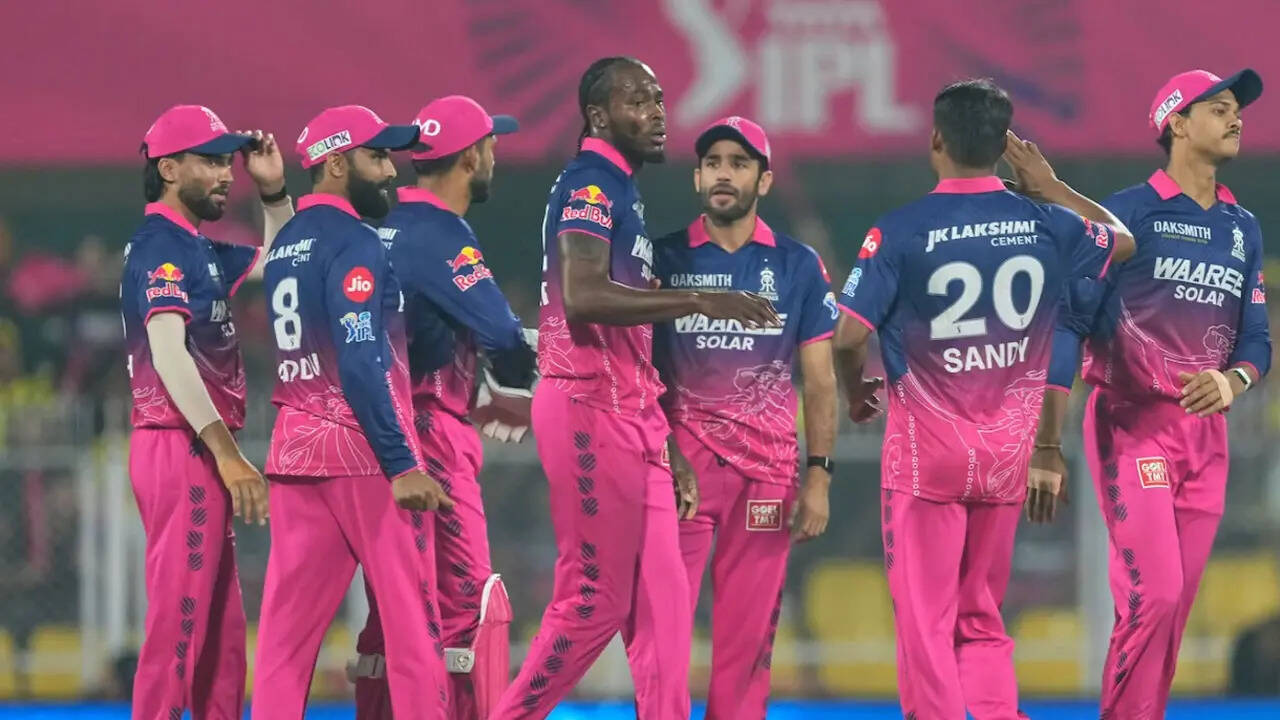 RR vs RCB, IPL Live: Jofra Archer removes Phil Salt for a duck
