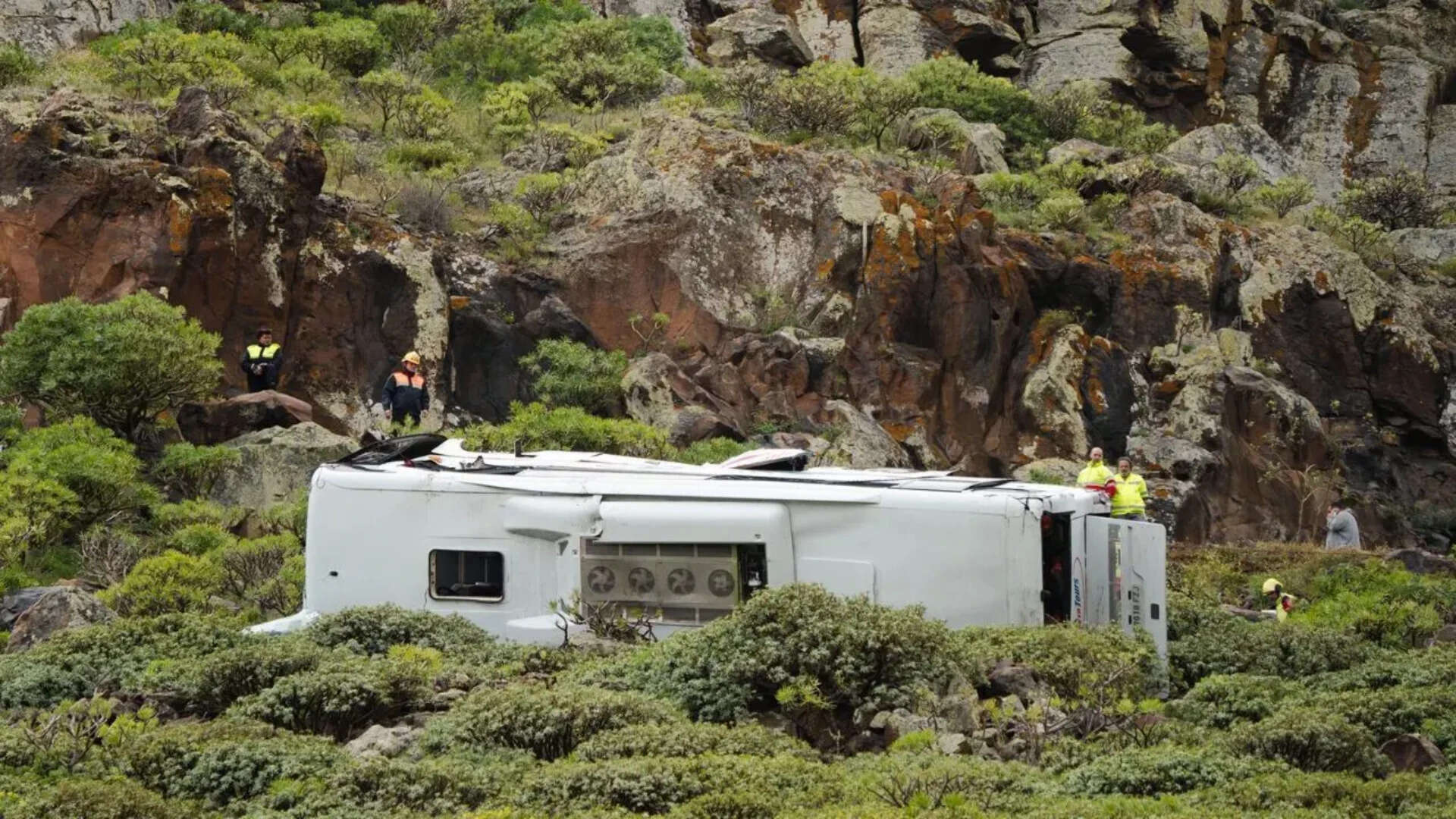 Spain’s Canary Islands accident: 1 dead, 27 injured as bus carrying British tourists plunges into ravine