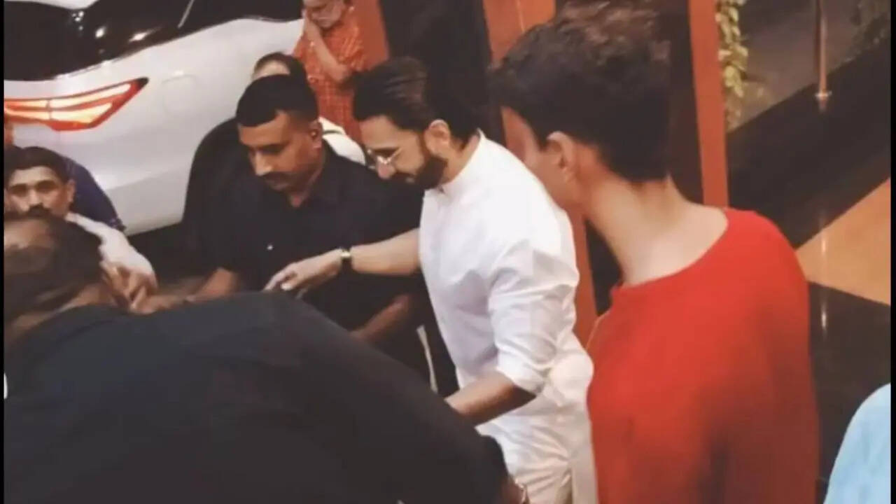 Ranveer meets Mohan Bhagwat, pays tribute to Hedgewar