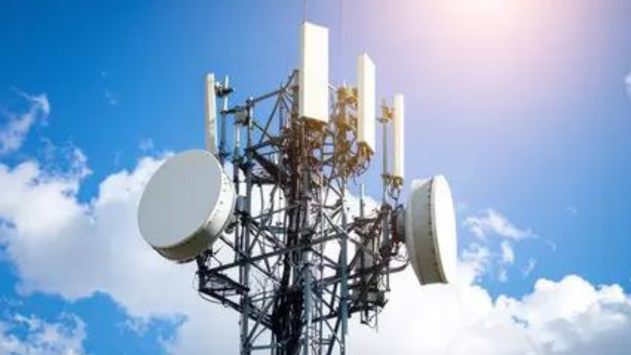 ‘Sikkim Sundari’: Indian Army launches first border village radio station