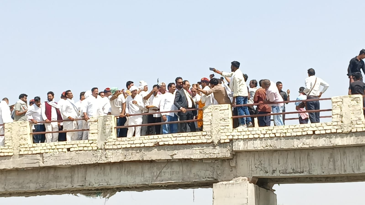 After 60-year wait, Ghazipur villagers inaugurate crowdfunded bridge over Magai River