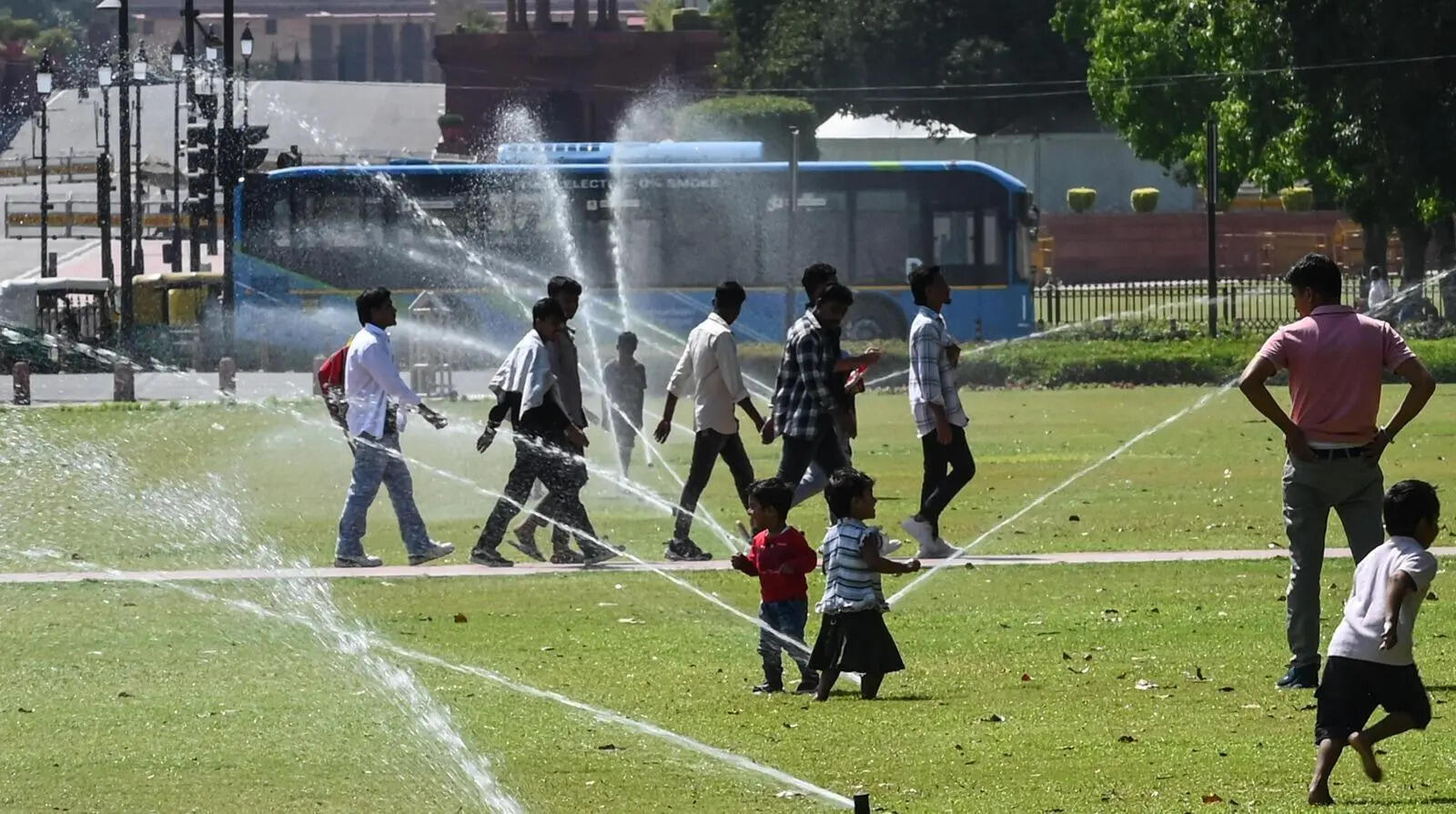 Temperature likely to reach 41 degrees Celsius by April 17