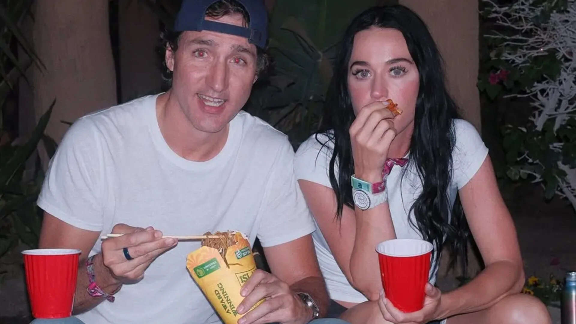 Katy-Justin turn Coachella into a date night - WATCH