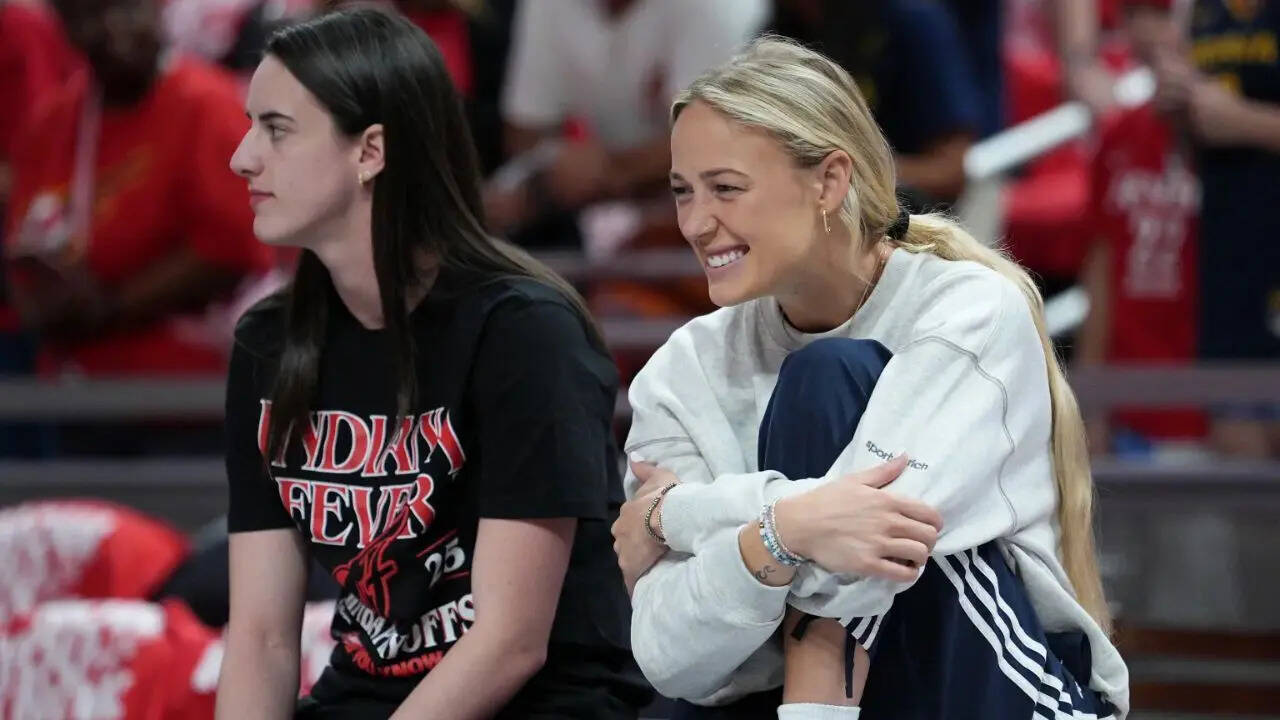 Caitlin Clark and Sophie Cunningham