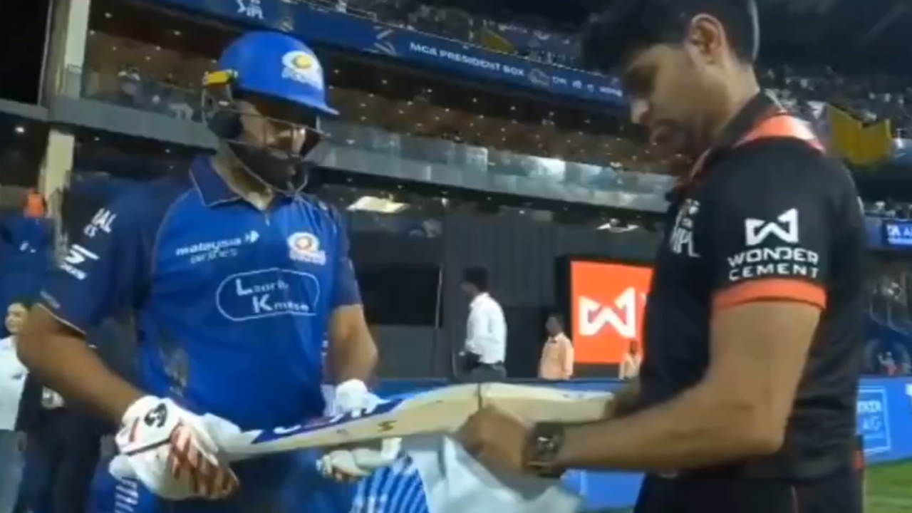 Rohit Sharma left frustrated as bat fails eligibility check before MI chase vs RCB