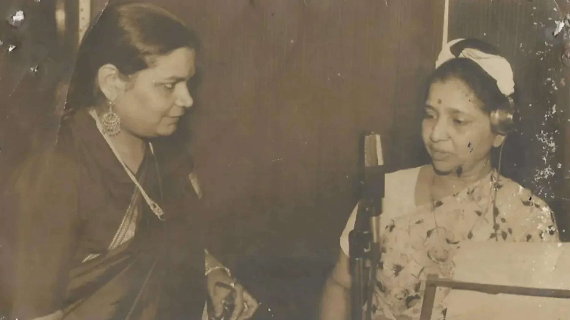 Usha Uthup remembers Asha Bhosle