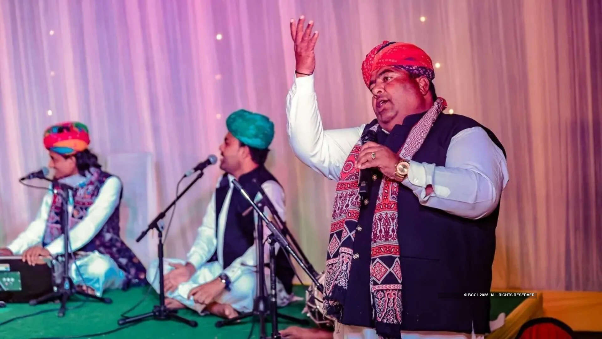 From Kesariya Balam Padharo Mhare Desh to the fascinating stories behind every rhythm, Bhutte Khan Manganiyar &amp; Group added melody to the evening