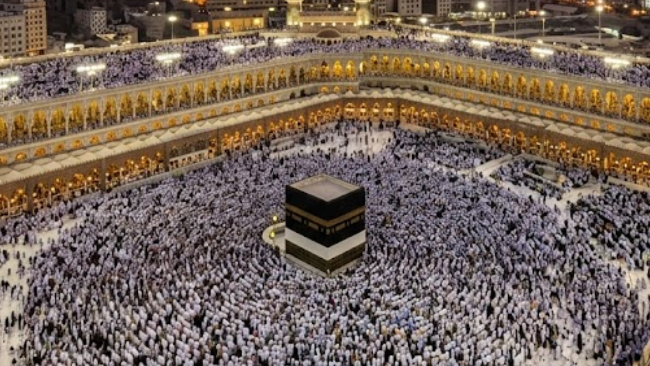 Hajj 1447 Rules Include Massive Fines and 10 Year Bans