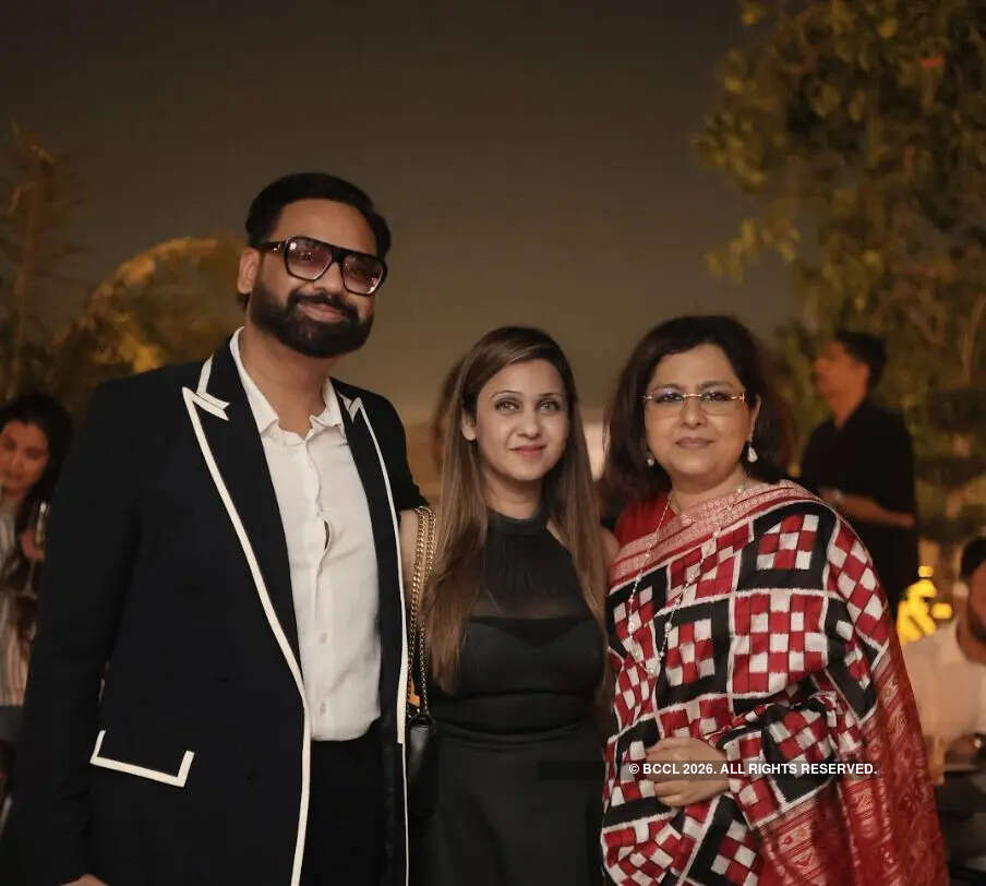 (L-R) Sahil Baweja, Mehak Baweja, Vani Tripathi Tikoo