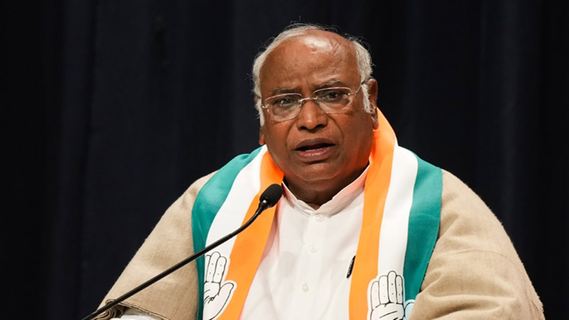 ‘They are playing tricks’: Kharge says INDIA will oppose Centre’s delimitation bill