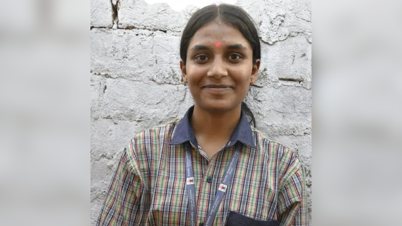 Girl from Bhopal slum tops Madhya Pradesh Board Class 12 results
