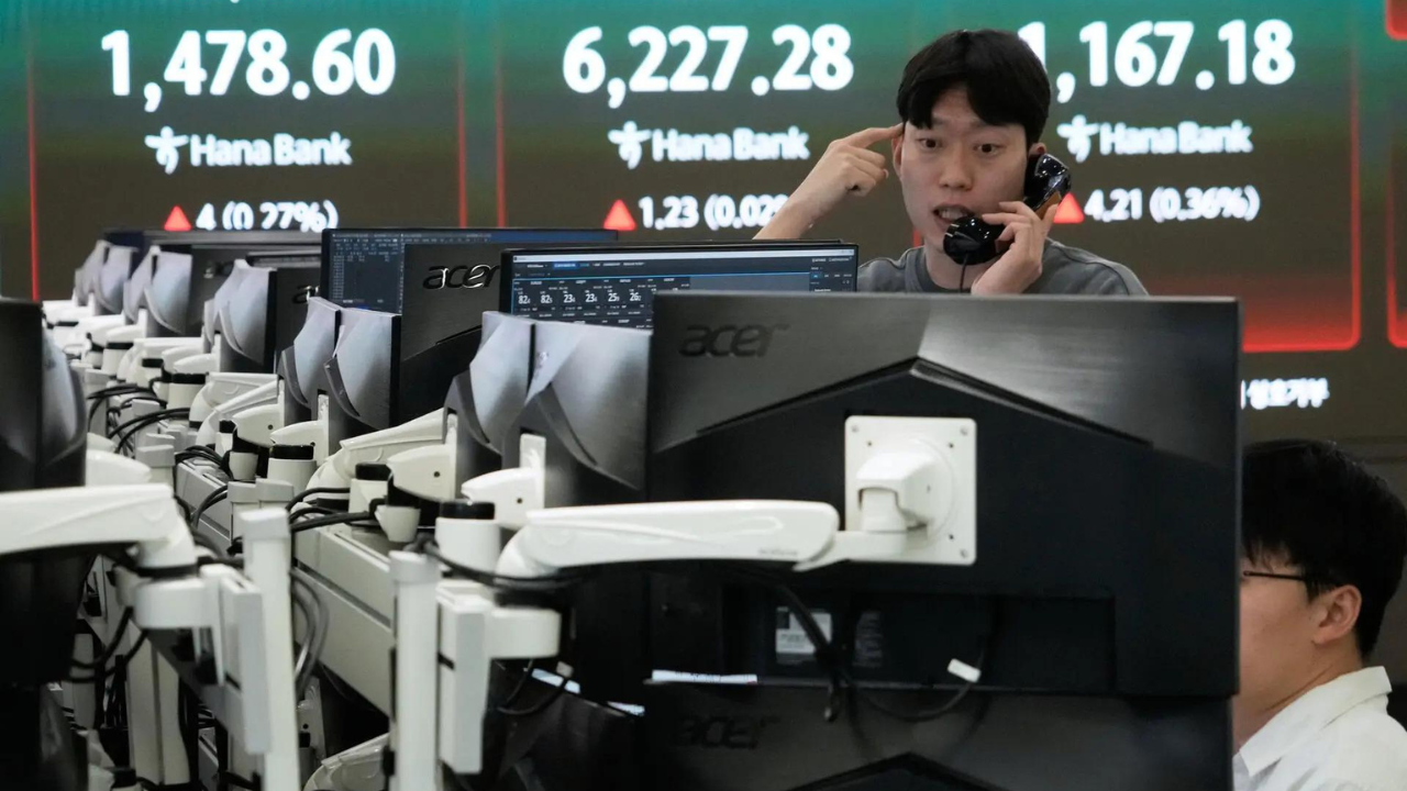 Asian stocks today: Stocks ease but set for weekly gains amid optimism on war de-escalation