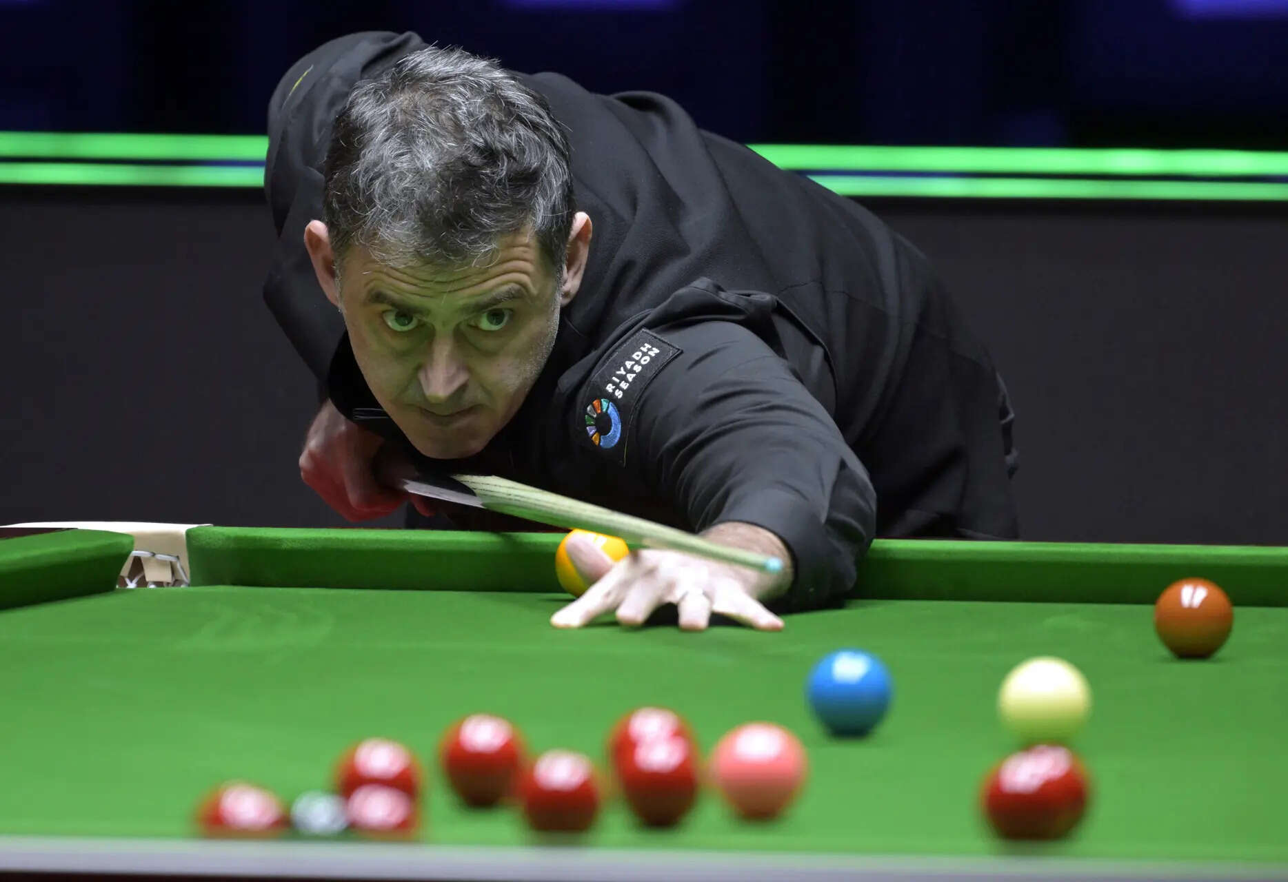 Il primo ministro britannico Starmer aiuta i campioni del mondo di snooker a restare al Crucible tra l'interesse estero