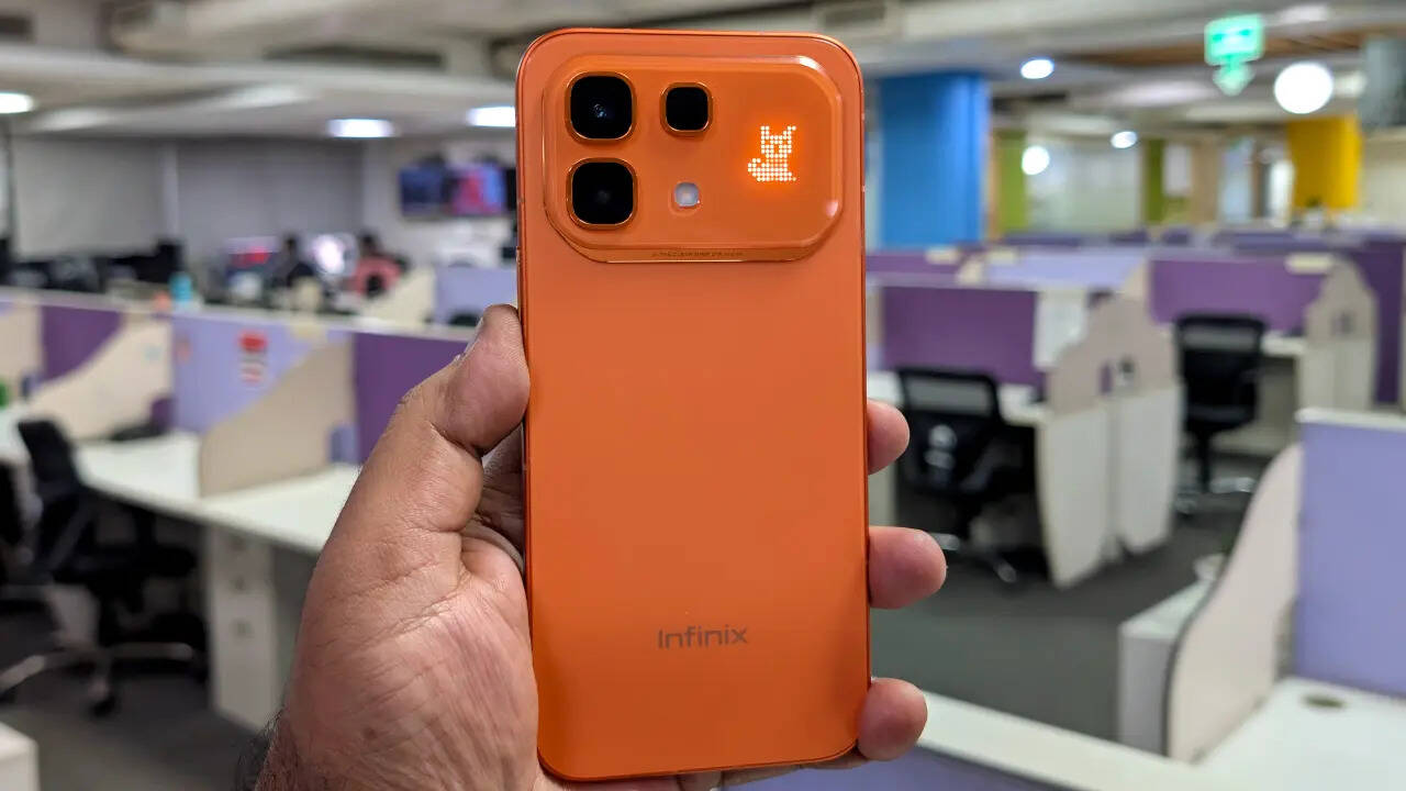 Infinix Note 60 Pro back