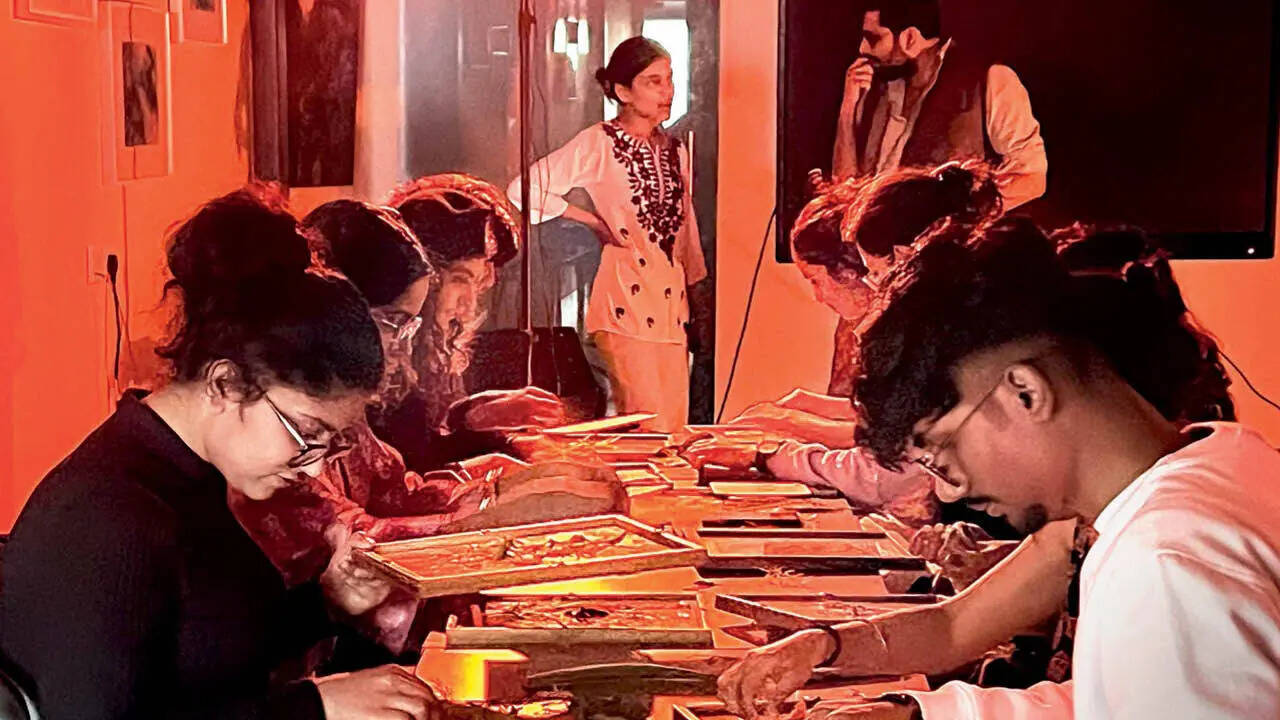 The technique requires only two iron salts — ferric ammonium citrate and potassium ferricyanide — coated onto paper and exposed to ultraviolet light.