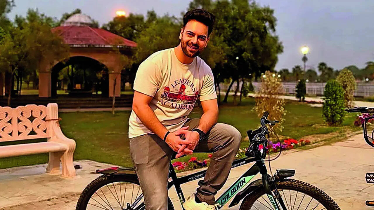 Ssanjay Gaggnani at Gomti River Front in Lucknow