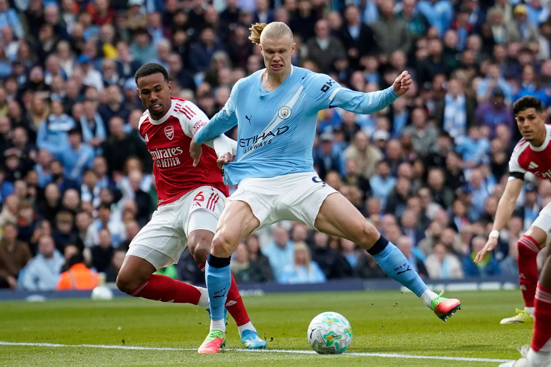Premier League: Man City crush Arsenal hopes, seize control of title race