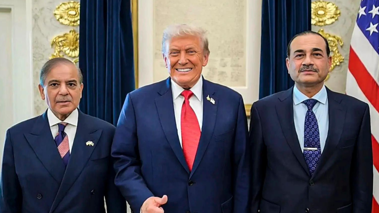 ‘Blockade of Iran ports hurdle to peace talks’, Munir tells Trump; how US prez reacted