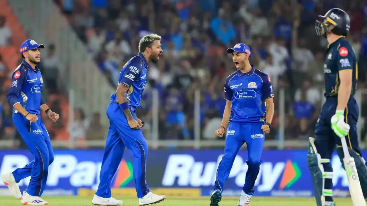 MI vs GT Live, IPL: Ashwani Kumar takes four-for as spirited Mumbai Indians rattle GT chase