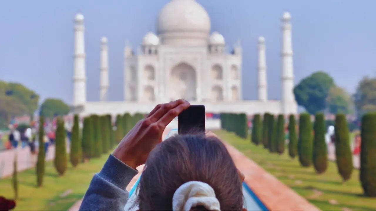 Tourist in Agra