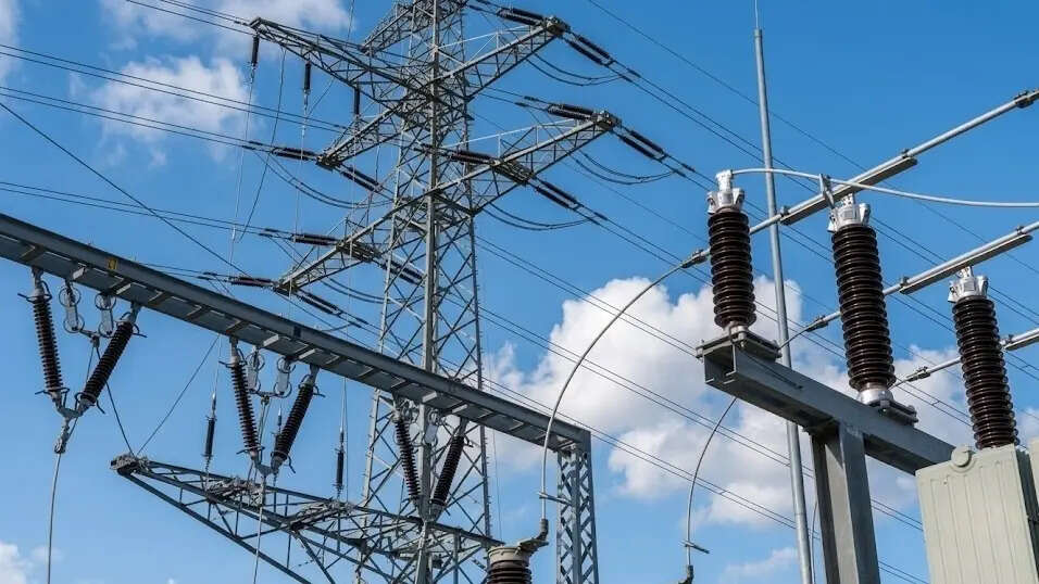 UK electricity price shake-up: Will your bills rise or fall under the new clean energy plan?