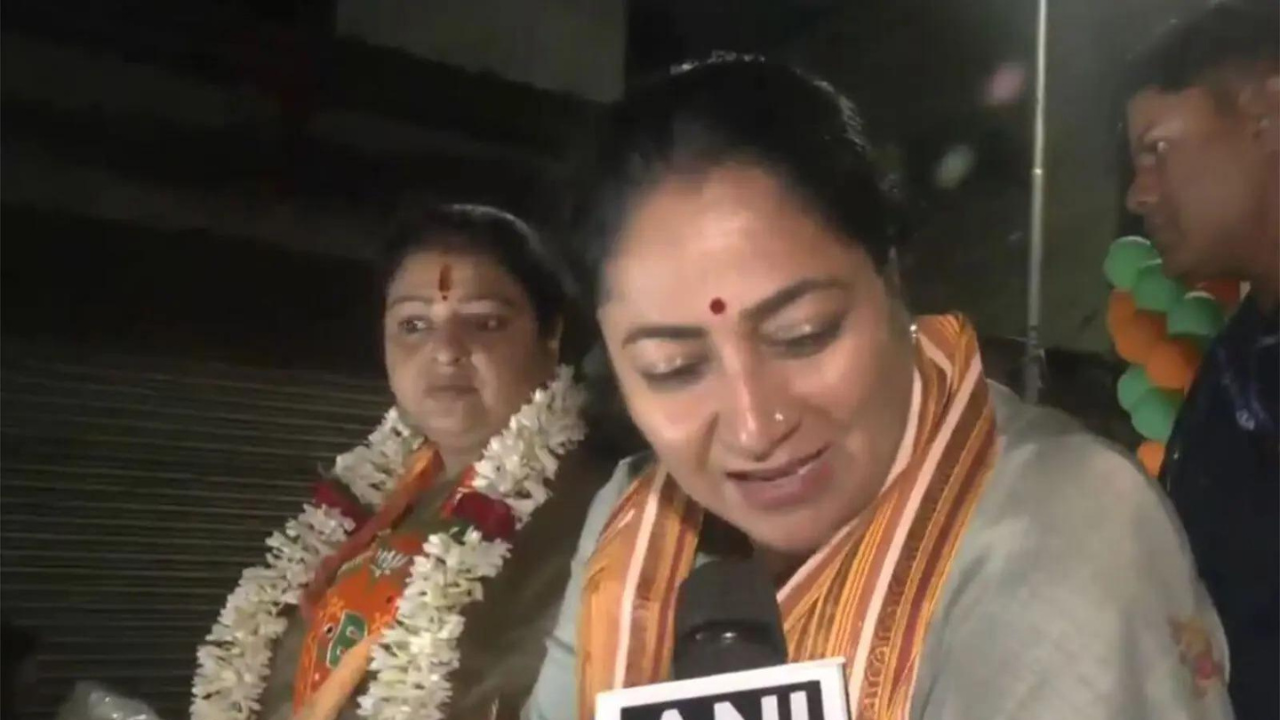 'TMC goons switched off lights during BJP roadshow': Delhi CM Rekha Gupta