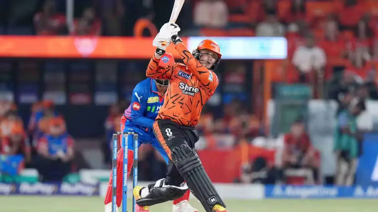 IPL Live Score: 50 for Abhishek , but SRH lose Head in Hyderabad