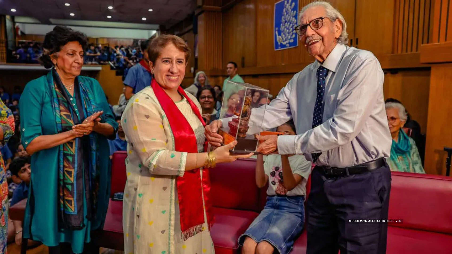 A proud homecoming - Guneet Monga with her mentors and guides.