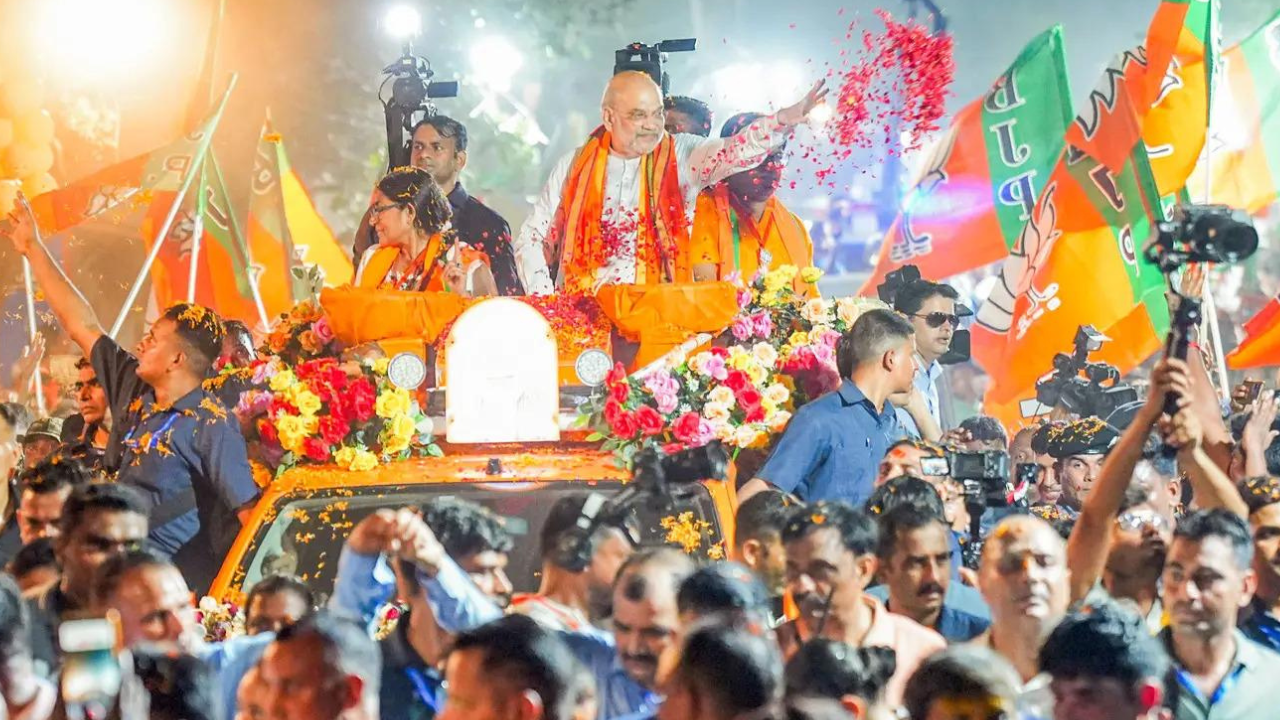 Supreme Court rebuke of Mamata hands BJP extra ammo on poll eve