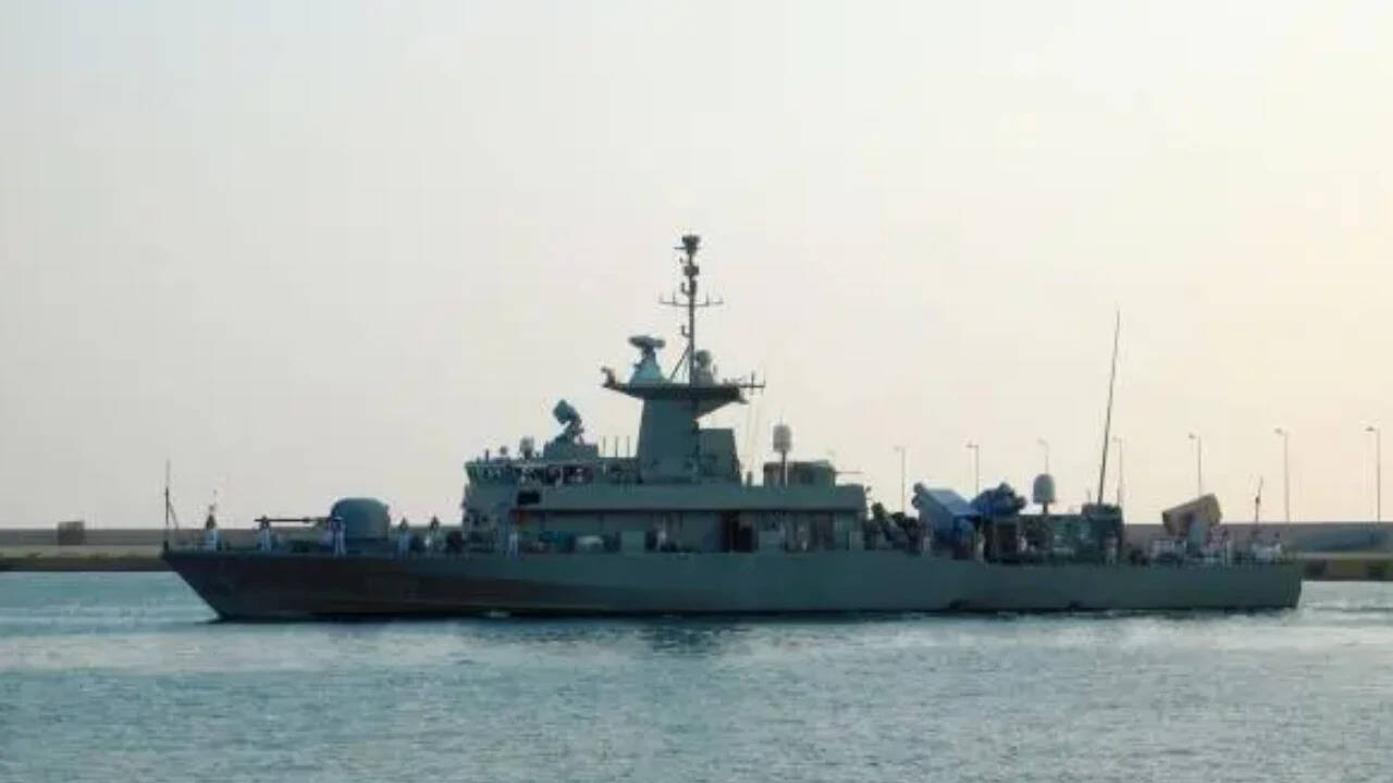 News of payment by Indian ship to Iran fake, says government