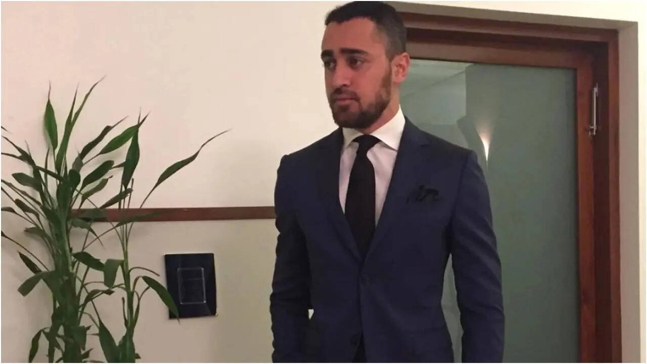 Imran debunks starring in Ashneer biopic rumors with Aamir