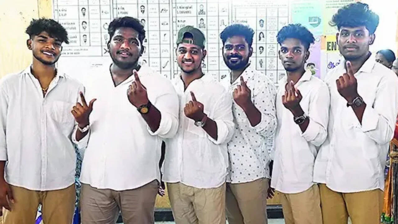 Painting the town beige & white on poll day