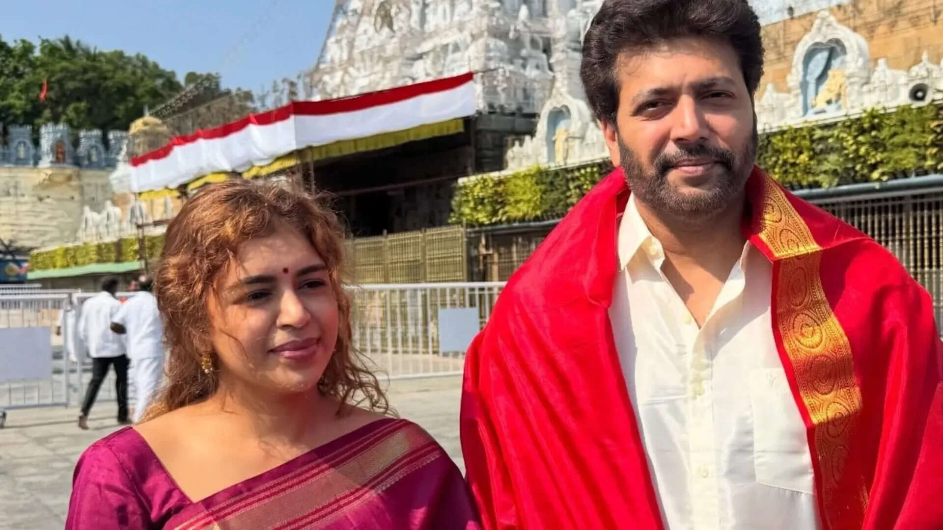 Ravi Mohan visits Tirupati with Kenishaa Francis before voting