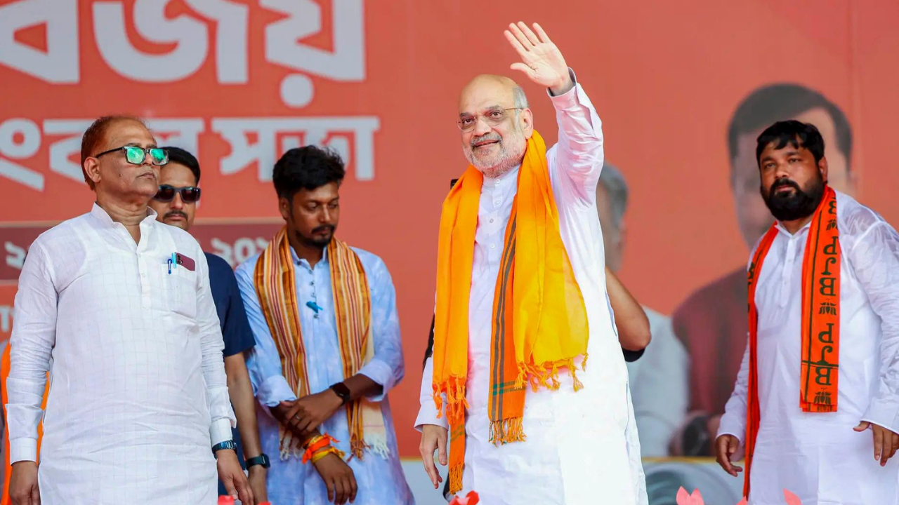 Instagram user’s ‘jaldi aa jaiye’ message gets a prompt reply from home minister Amit Shah in Bengal