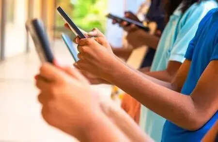 In 3 years, mobile ban in schools globally have doubled: Report