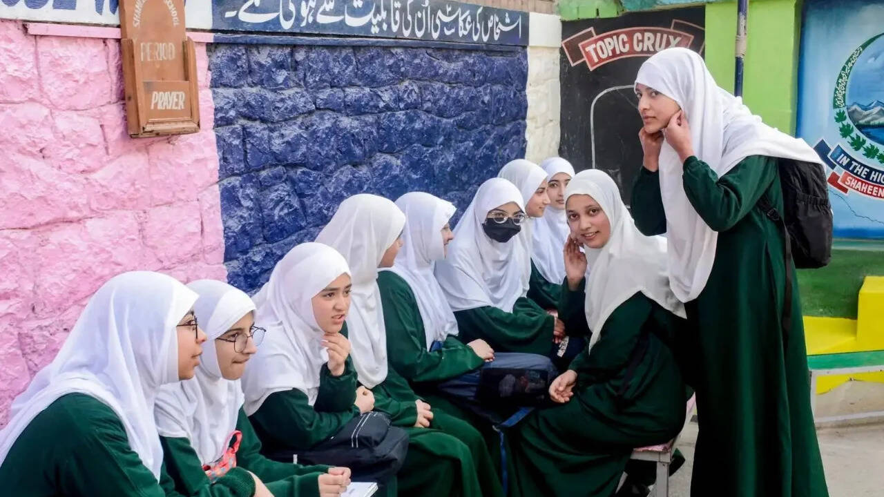 Urdu no longer mandatory for J&K revenue services; sparks row