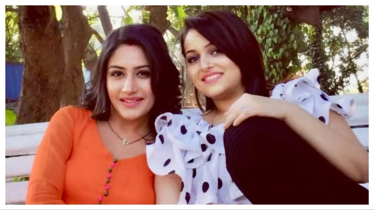 Nehalaxmi Iyer with Surbhi Chandna on the sets of Ishqbaaaz