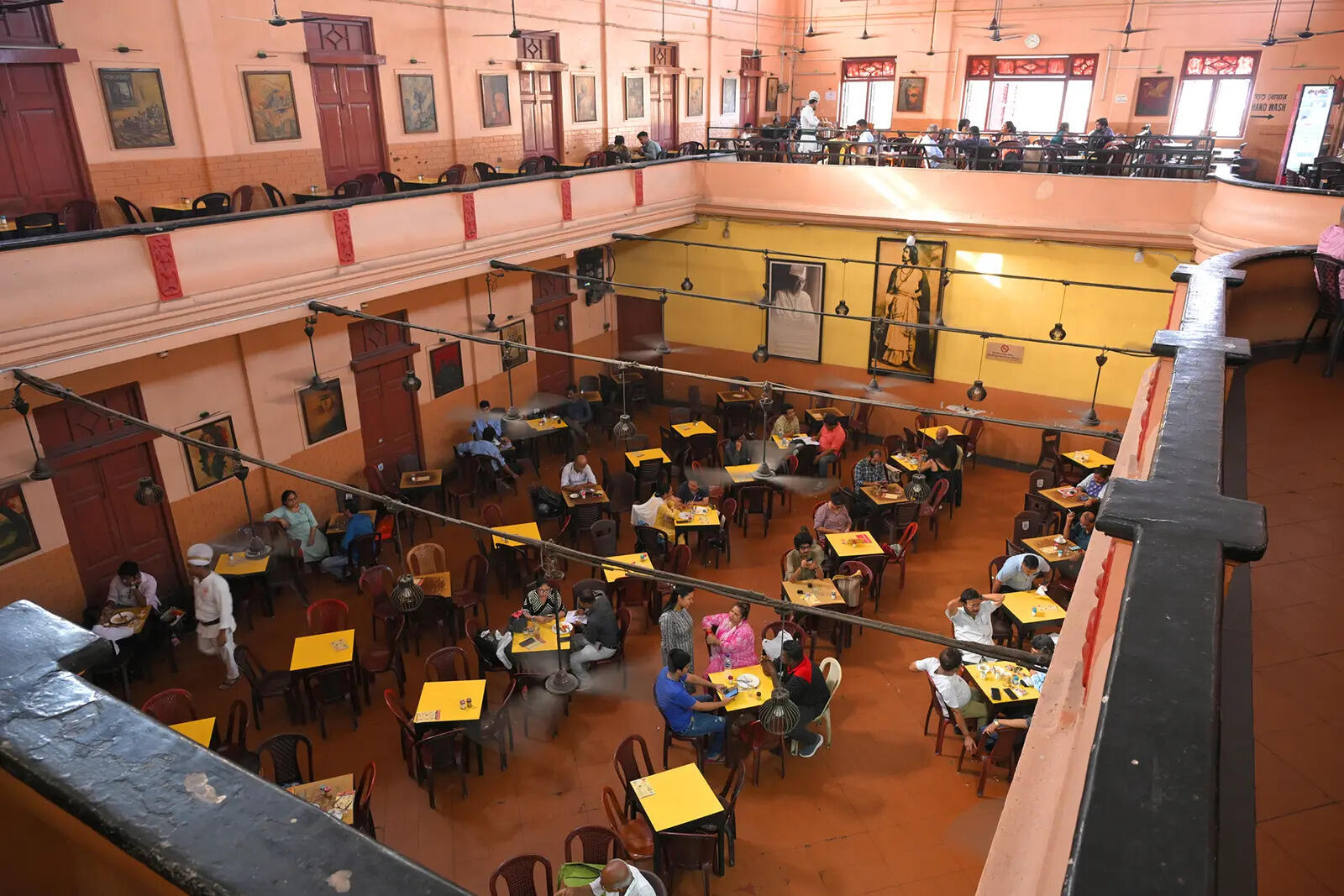 p1_ss_Coffee house_Anindya (4)