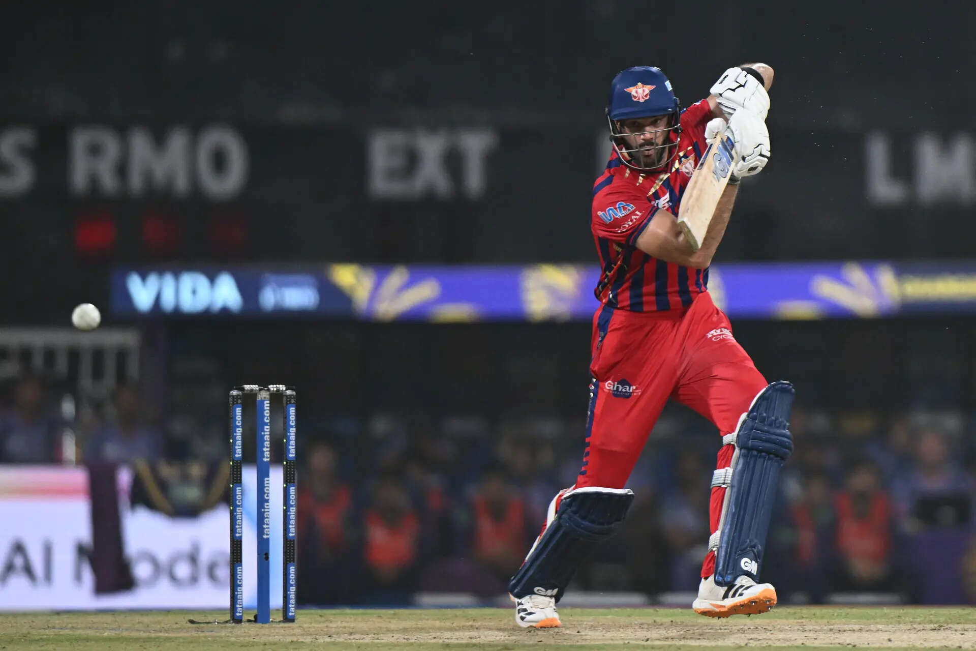 IPL Live: KKR on Top! Varun Chakravarthy removes Nicholas Pooran