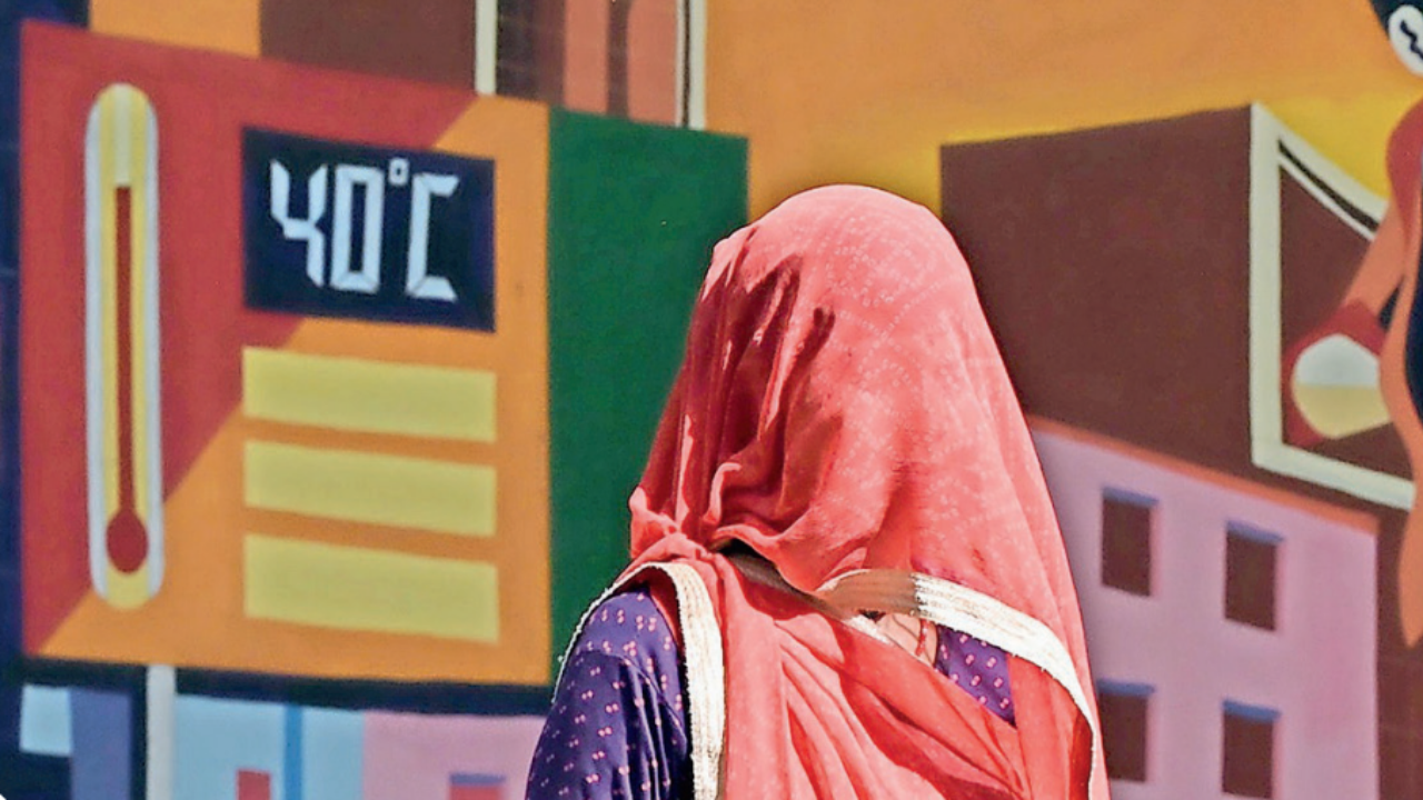 Delhi heatwave threat grows: Govt identifies deadly hotspots; Safdarjung, Ayanagar in red zone