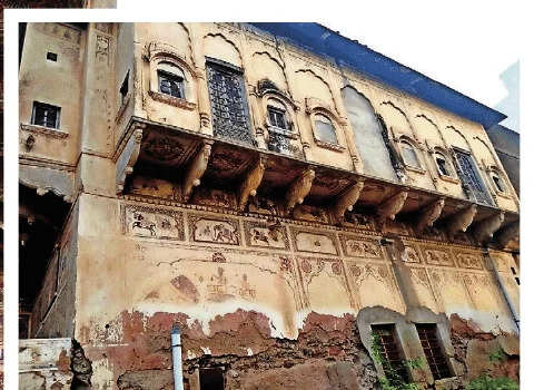 Radhakrishna Goenka haveli now wears a look of disuse and decay, a common sight at many havelis across town