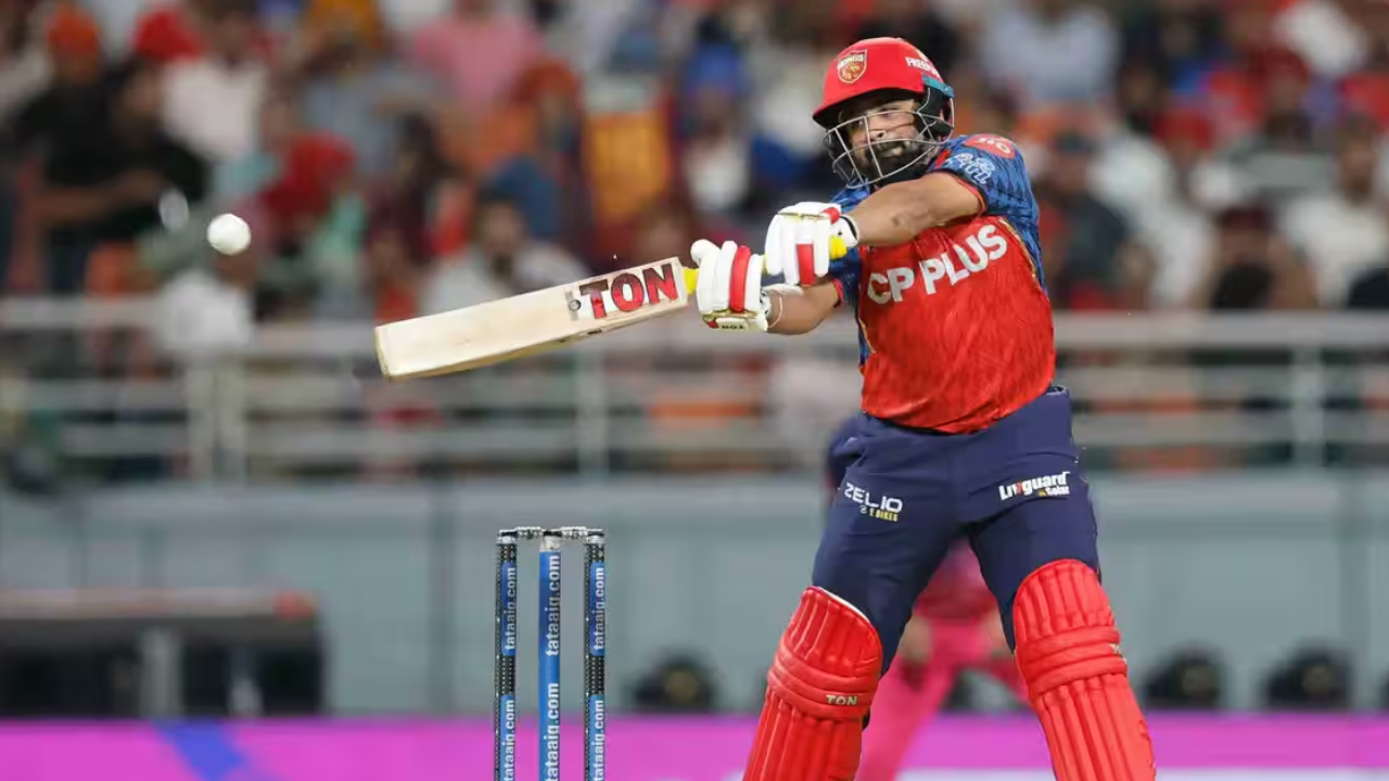 PBKS vs RR Live Score: Connolly joins in-form Prabhsimran on field