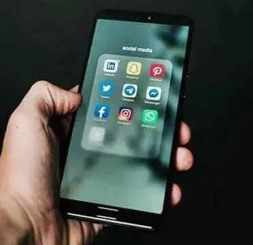 Australia moves to tax Meta, Google & TikTok to fund newsrooms