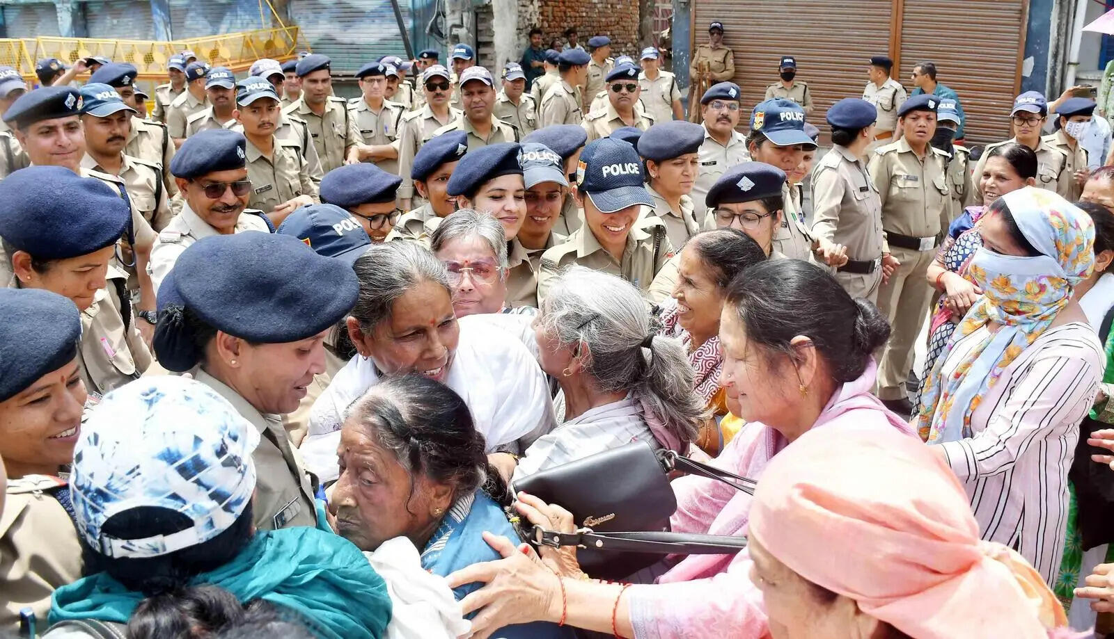 To speed up justice for Rishikesh resort murder victim, activists protest during special assembly session in Doon 4.JPG